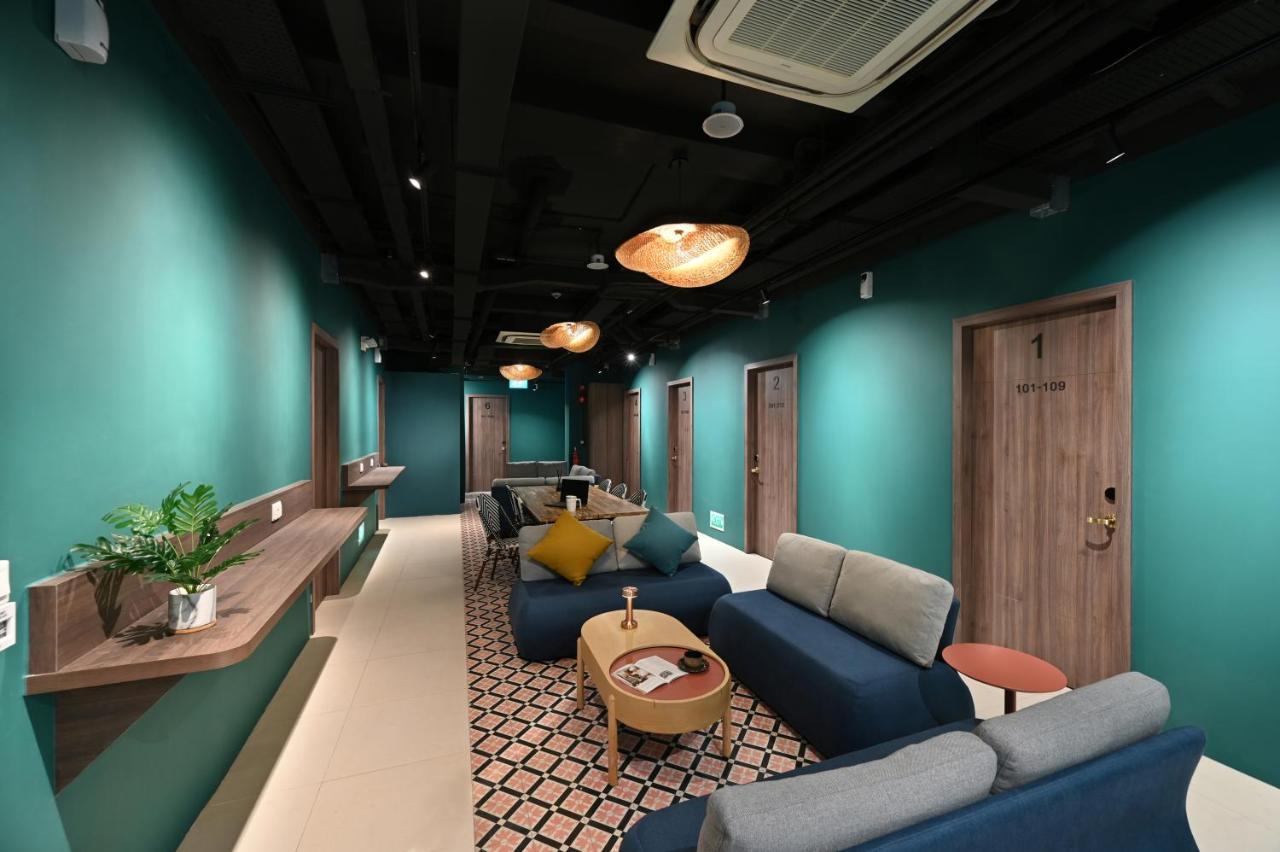 Dream Chaser Boutique Capsule Hotel สิงคโปร์ ภายนอก รูปภาพ